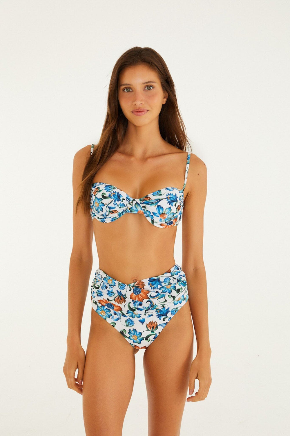 Off-White Flora Tile Hot Pants Bikini Bottom - FARM Rio FLORA TILE OFF-WHITE