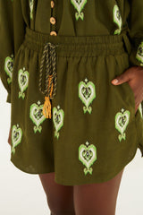 Green Heart Tapestry Embroidered Lenzing Ecovero Euroflax Shorts - FARM Rio GREEN