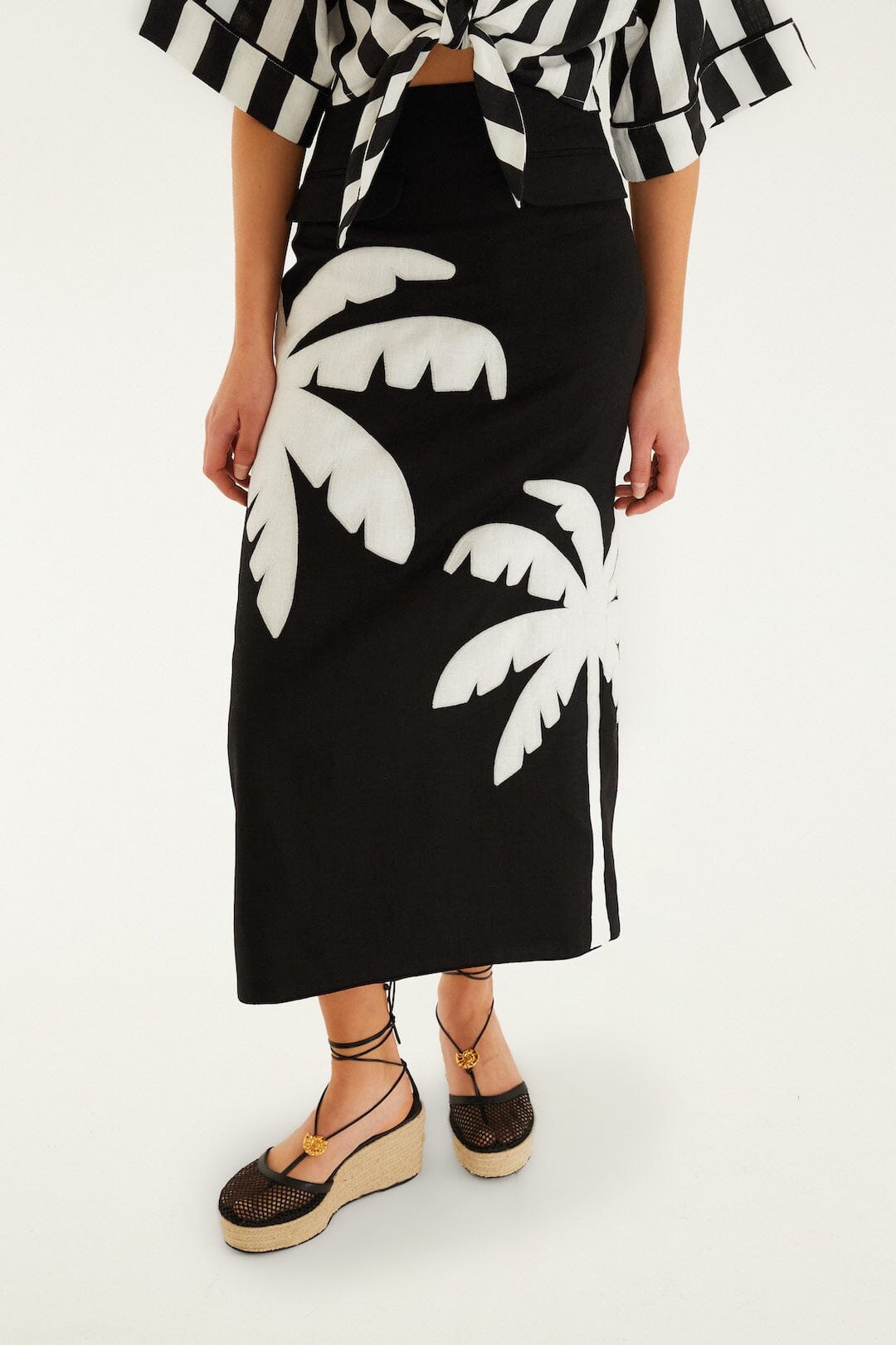 Black Embroidered Palm Tree Euroflax Premium Linen Maxi Skirt - FARM Rio BLACK