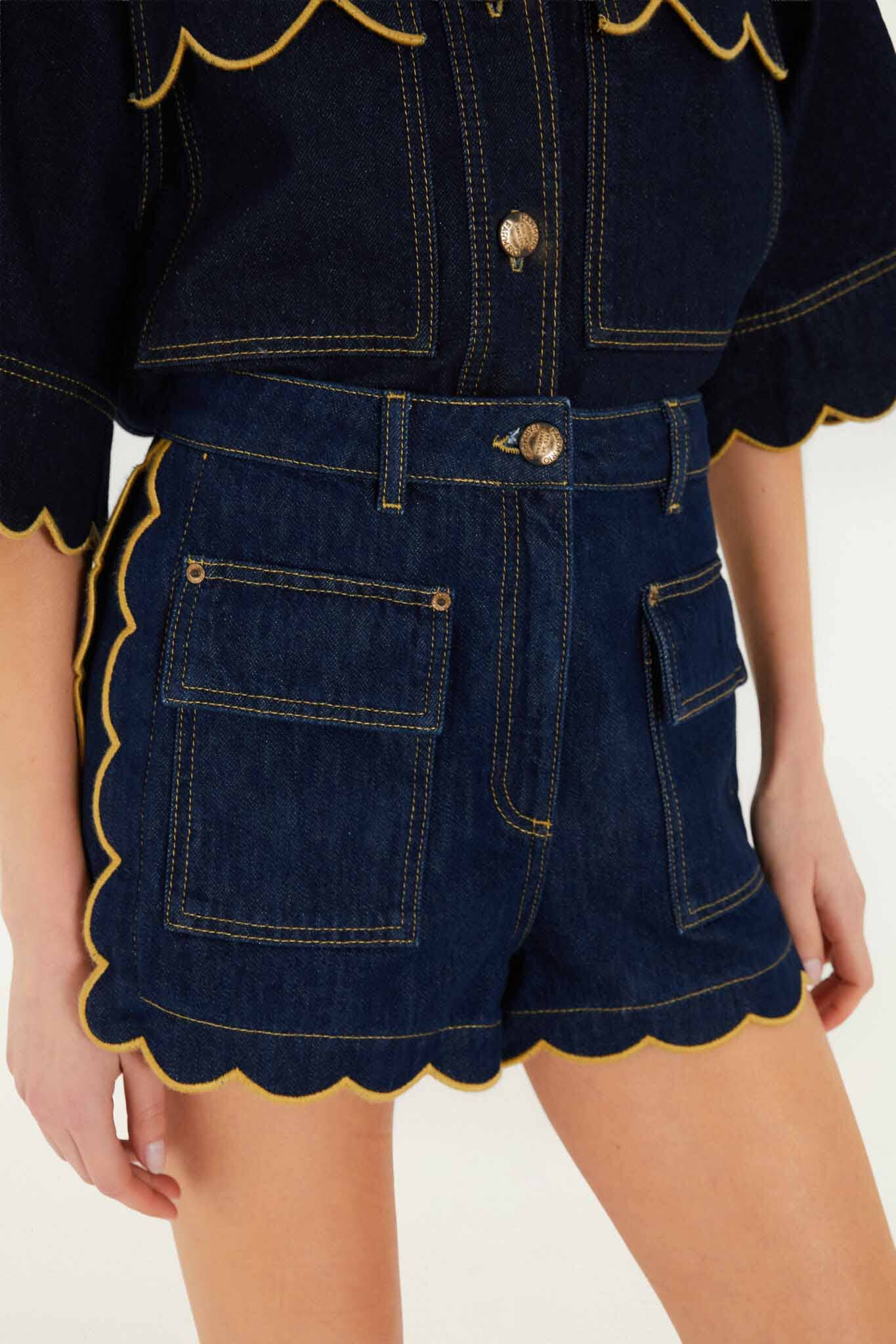 Dark Denim Pockets Wavy Hem Shorts - FARM Rio DENIM