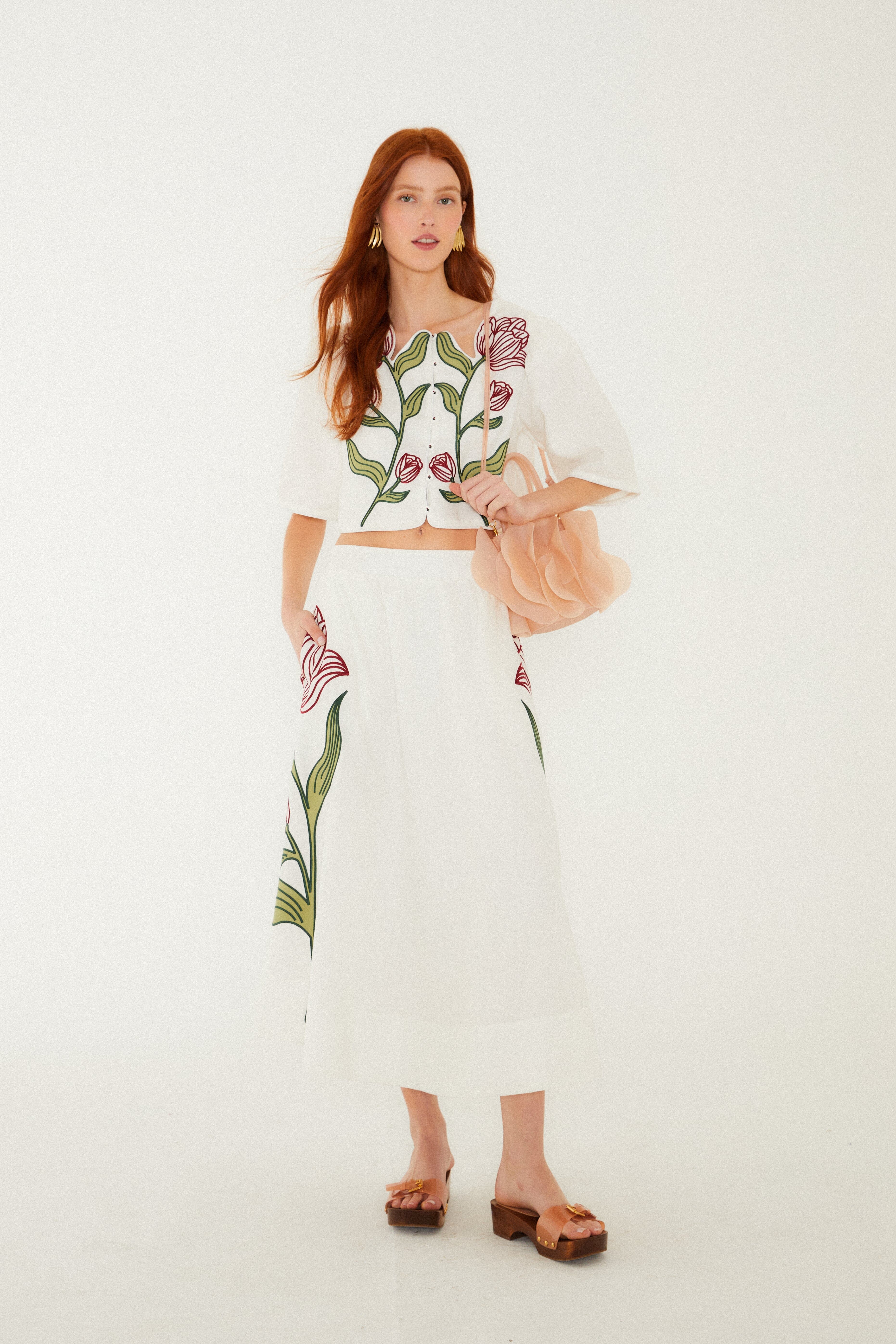 Off-White Flower Embroidered Euroflax Premium Linen Crop Top - FARM Rio OFF-WHITE