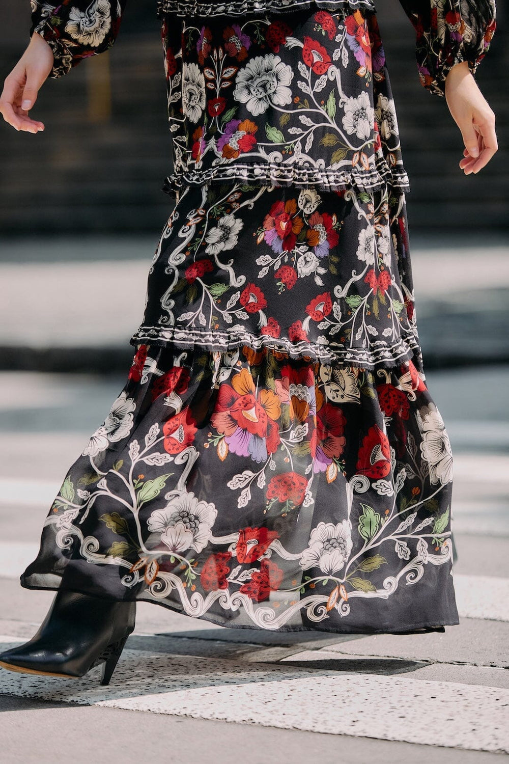 Black Rococo Flowers Ruffled Maxi Dress - FARM Rio ROCOCO FLOWERS BLACK