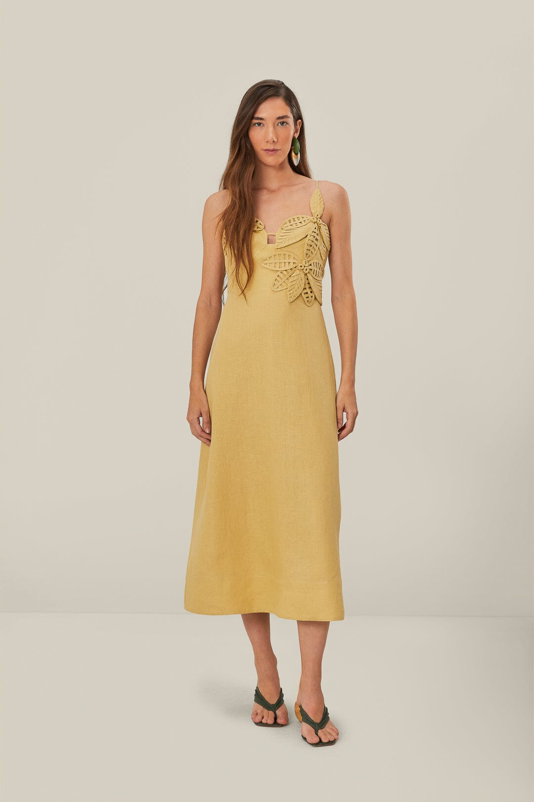 Sand 3D Flower Bodice Midi Dress - FARM Rio SAND