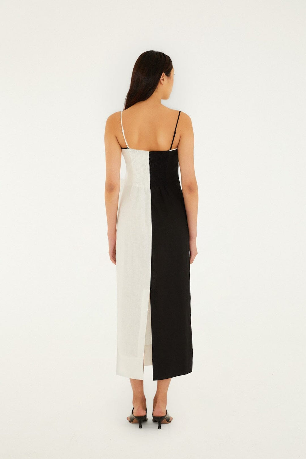 Black And White Embroidered Toucan Euroflax Premium Linen Sleeveless Maxi Dress - FARM Rio BLACK AND WHITE