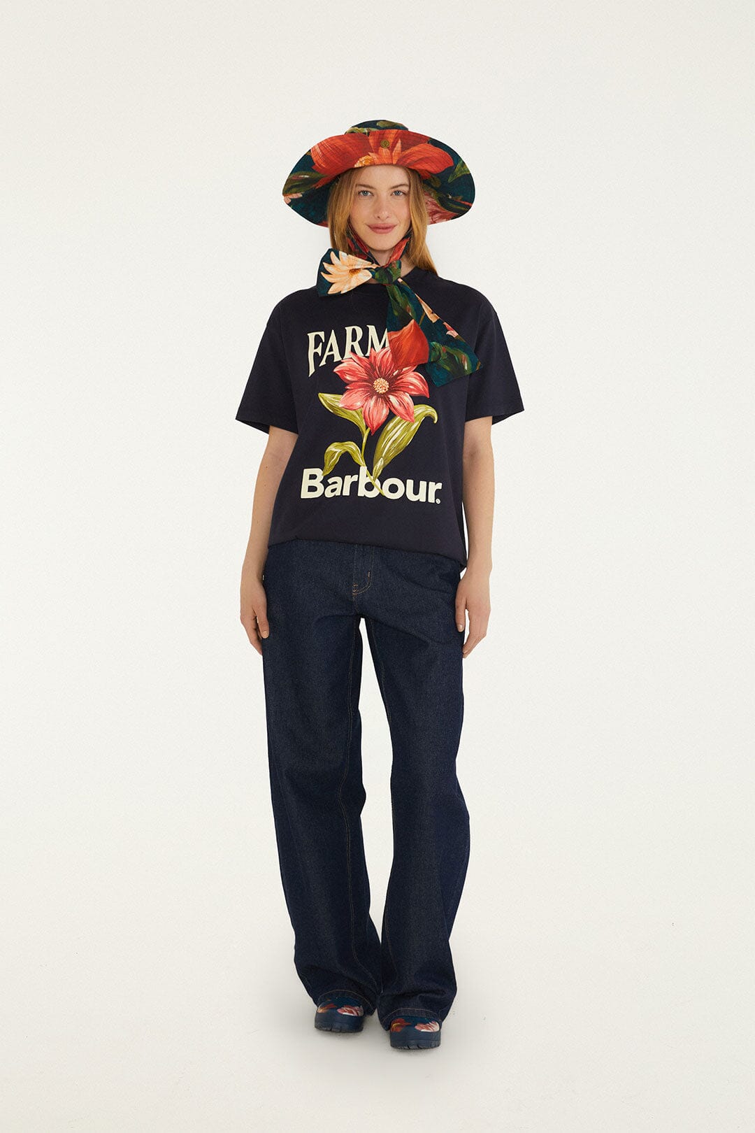 Wild Flower Navy Blue T-Shirt - FARM Rio BLACK