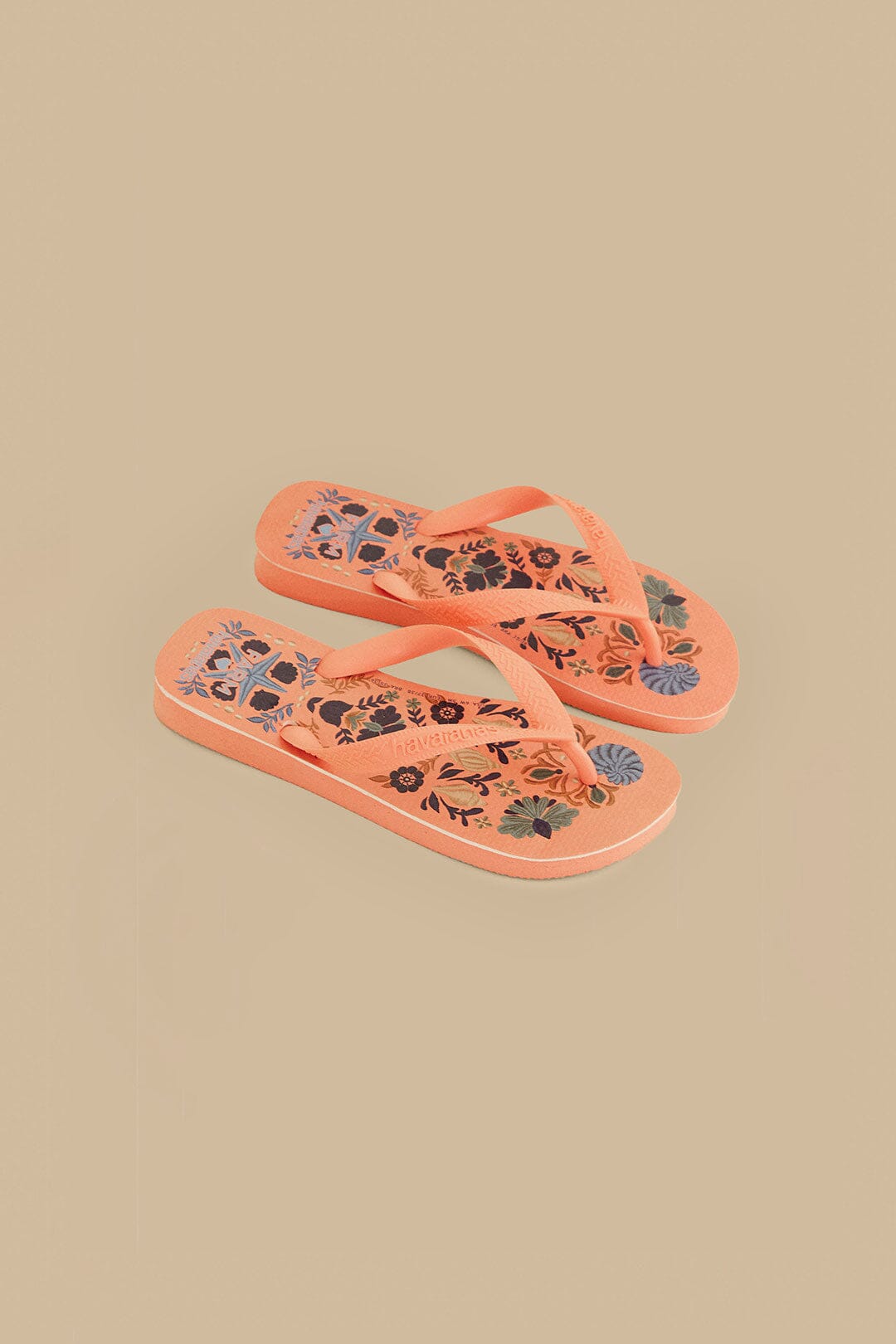 Seasheel Tapestry Havaianas - FARM Rio AINIKA TAPESTRY YELLOW